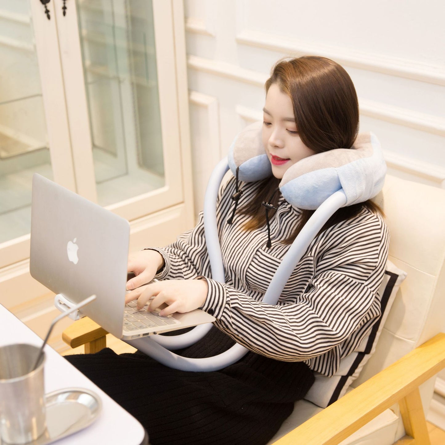 New Lazy Mobile Phone Bracket U-shaped Pillow Home Nap Pillow Shoulder Cervical Neck Pillow For Car Hanging Neck Bedside Pillow